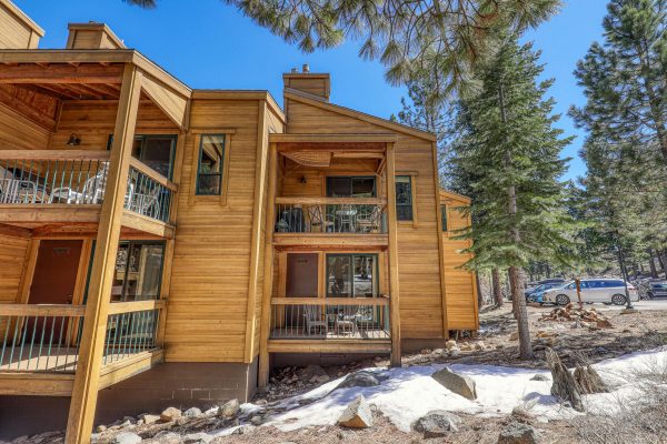 5026 Gold Bend Truckee CA 96161 USA-023-021-Exterior-MLS_Size