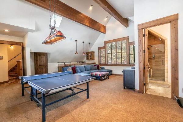 13534 Fairway Dr Truckee CA-large-022-029-Game Room-1500x1000-72dpi