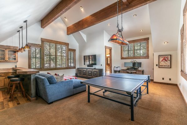 13534 Fairway Dr Truckee CA-large-023-039-Game Room-1500x1000-72dpi