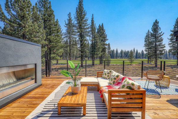 11614 Henness Rd Truckee CA-large-009-006-Exterior-1500x1000-72dpi