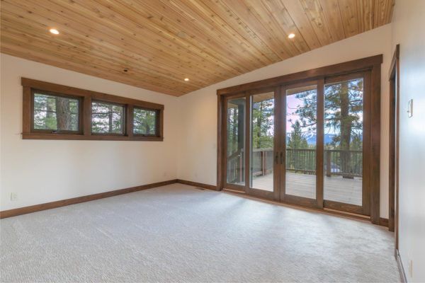 11585 China Camp Rd Truckee CA-large-024-031-Bedroom One-1500x1000-72dpi