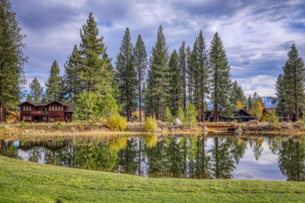13058 Lookout Loop Truckee CA-large-012-017-Golf Course-1500x1000-72dpi