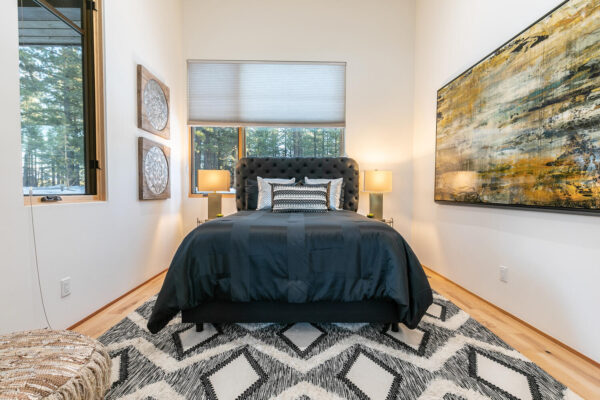 11169 Henness Rd Truckee CA-large-035-022-Bedroom One Office-1500x1000-72dpi