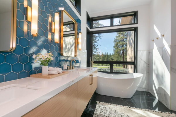11679 Henness Rd Truckee CA-large-026-027-Bathroom Two-1500x1000-72dpi