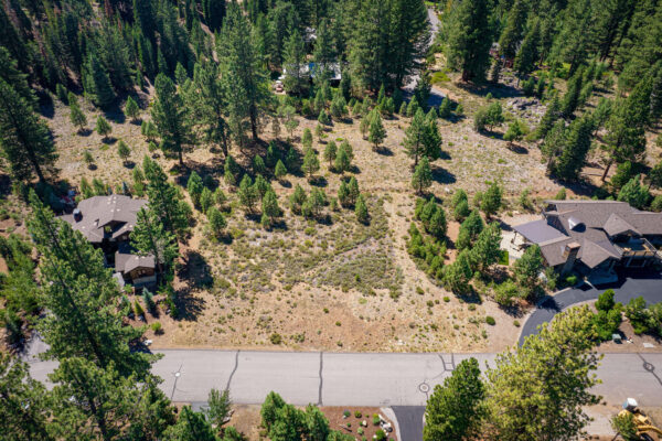 9316 Heartwood Dr Truckee CA-large-010-002-Aerial Lot-1500x1000-72dpi