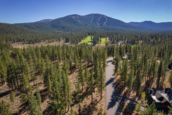 7585 Lahontan Dr Truckee CA-large-001-002-Aerial-1500x1000-72dpi